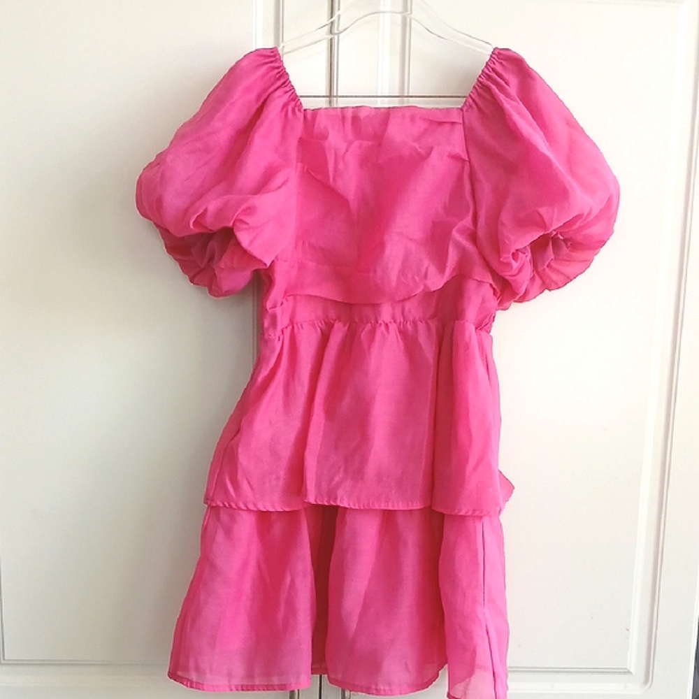 NWOT Cat & Jack Pink Ruffled Tiered Sundress with Puff Sleeves